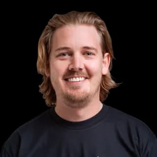 Portrait of James Blinco, co-founder at SecondsEdge.